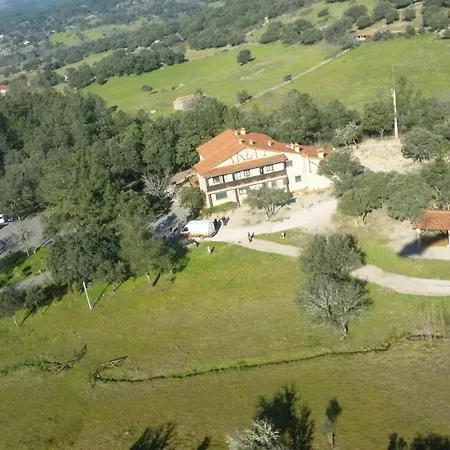 Rural Liceo מלון