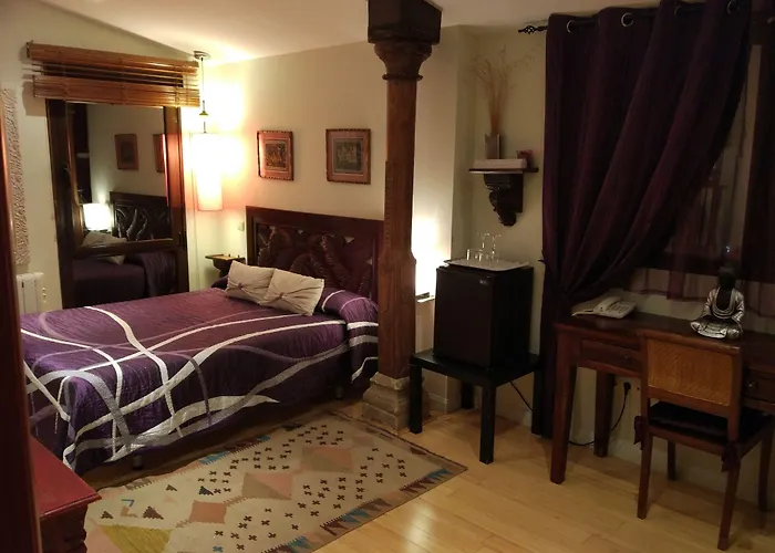 Rural Liceo * Gavilanes